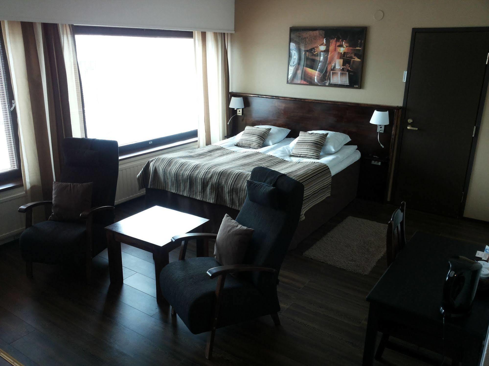 Kultahippu Hotel & Apartments Івало Екстер'єр фото